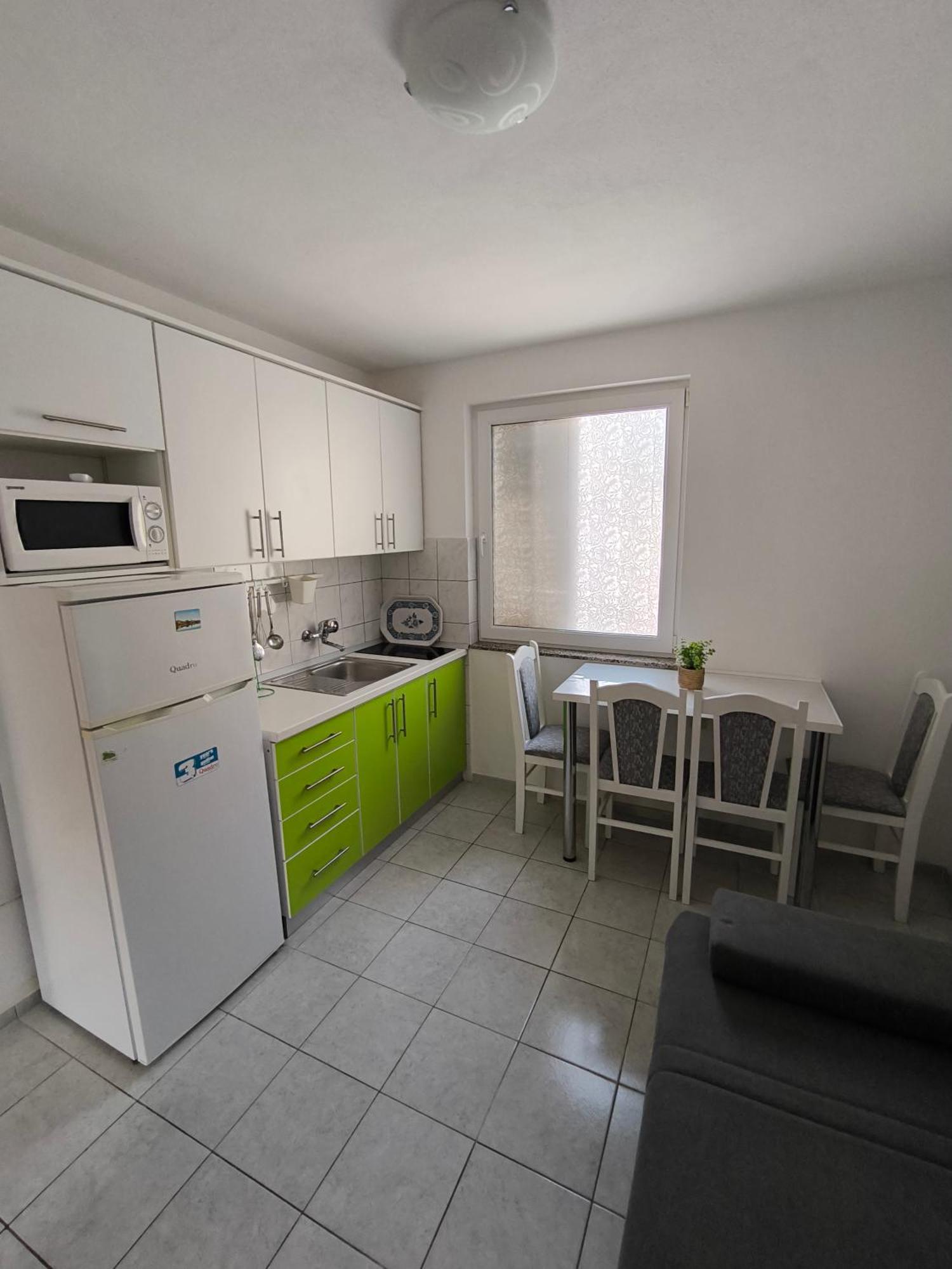 Apartmani Baresic ポドゥゴラ エクステリア 写真